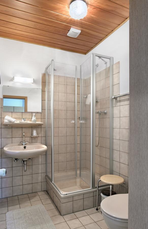 Pension "Haus Am Walde" Brodenbach, Mosel المظهر الخارجي الصورة