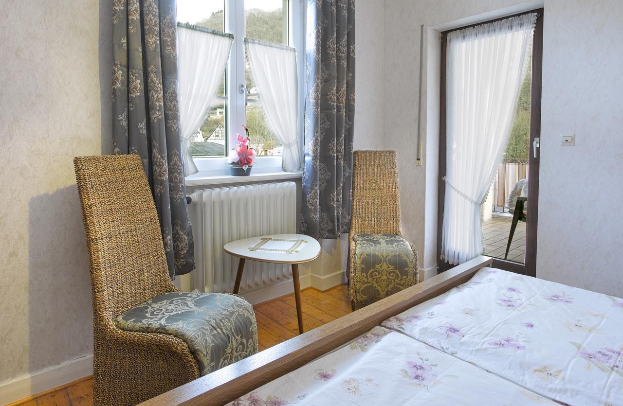 Pension "Haus Am Walde" Brodenbach, Mosel المظهر الخارجي الصورة