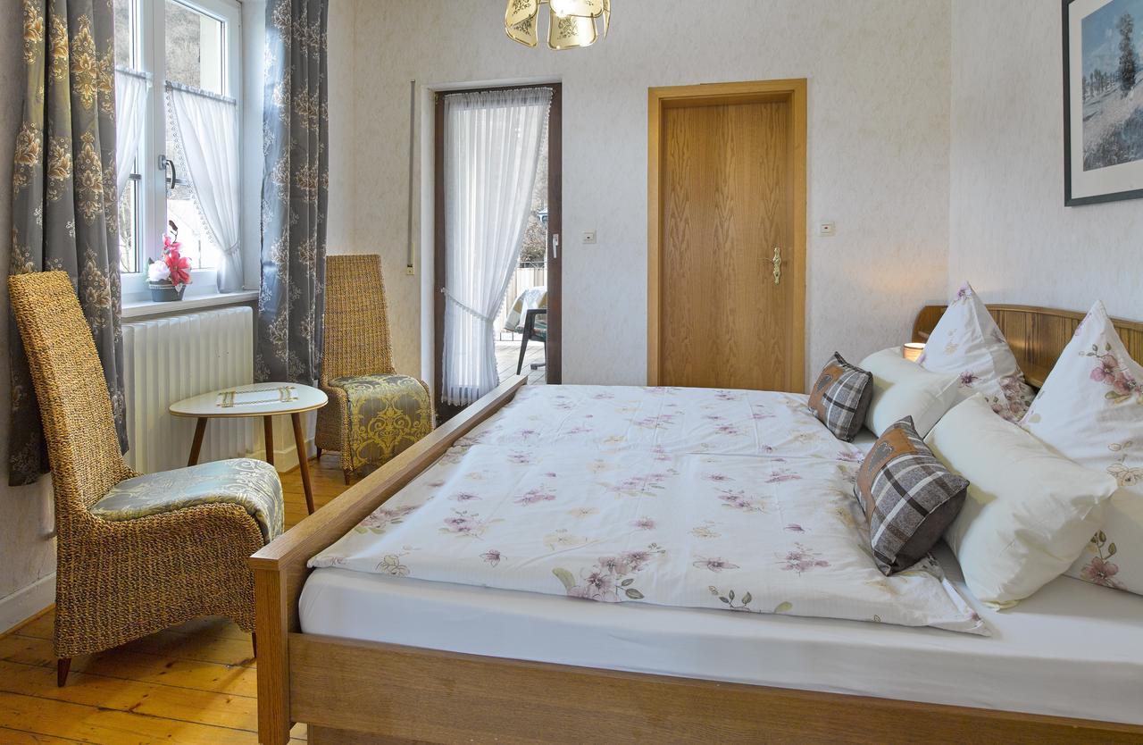 Pension "Haus Am Walde" Brodenbach, Mosel المظهر الخارجي الصورة